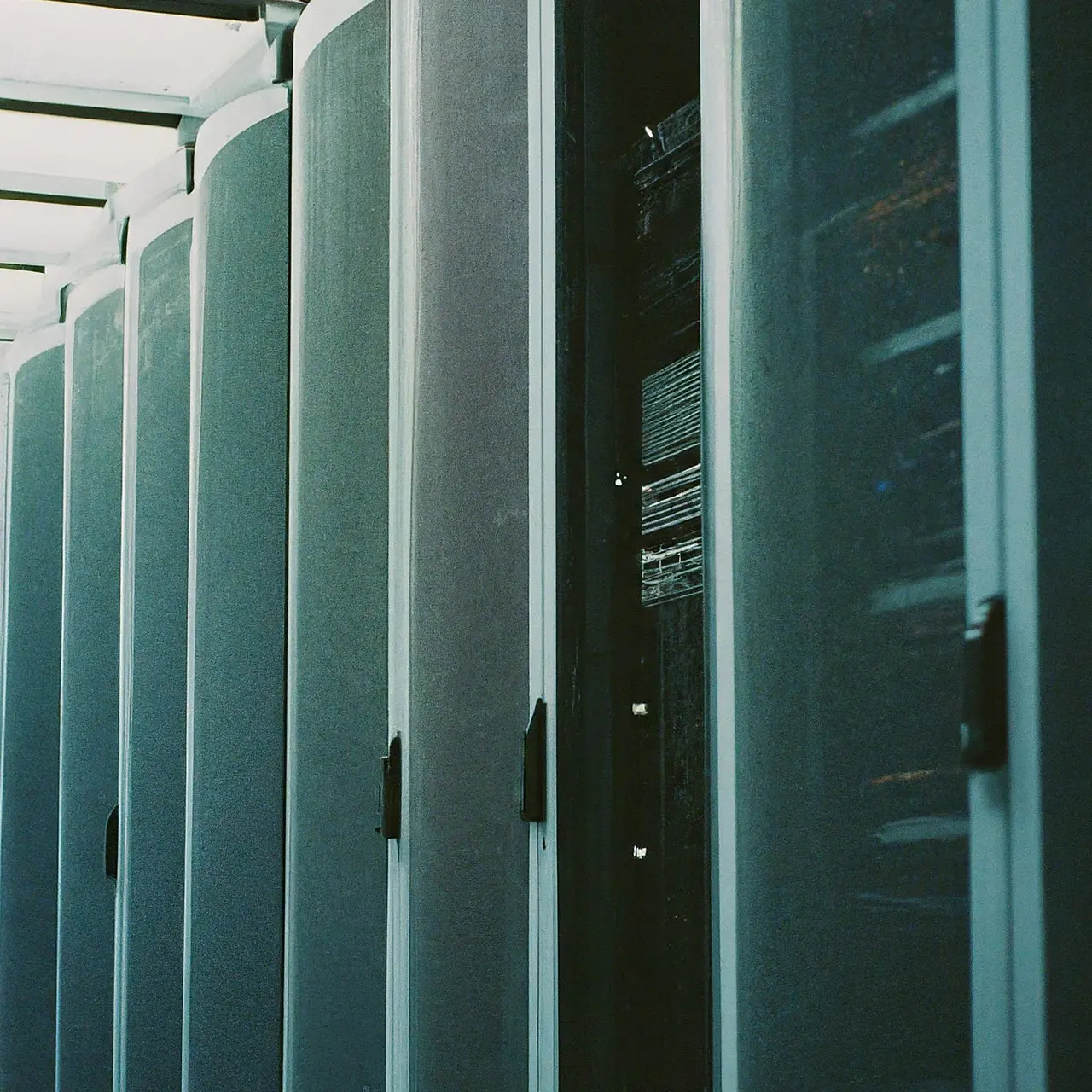 Read more about the article How Do Secure IT Solutions Enhance Cybersecurity for Pacific Northwest Businesses?